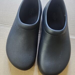 CROCS UNISEX Black Slippers